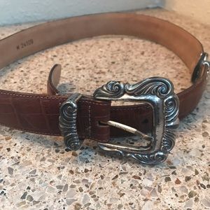 Cute Vintage Two-Tone Leather Brighton Belt